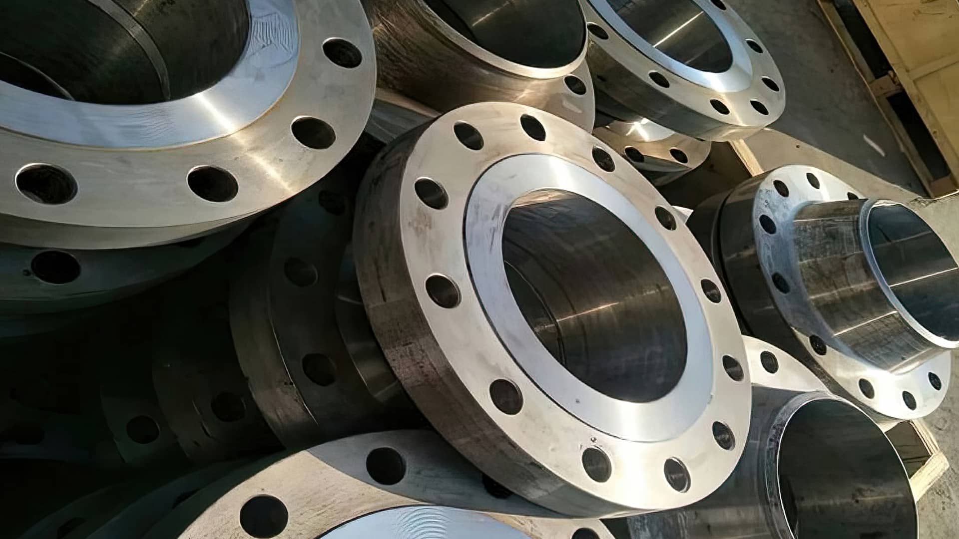 Forjados de brida 304